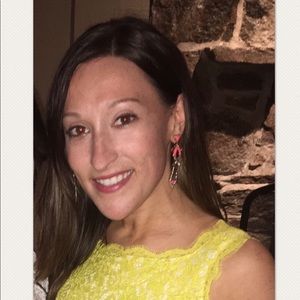 Meet your Posher, Alyson